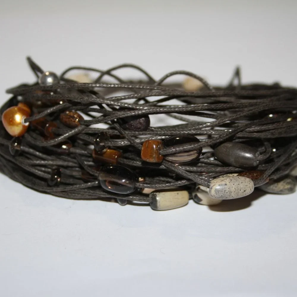 🤎 Brown + Stone Beaded Bracelet · Adjustable 7.5–9